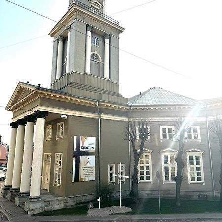 Peaceful 2 Room 50M2 Centric 10 Min To Old Town Ac Riga Exterior photo